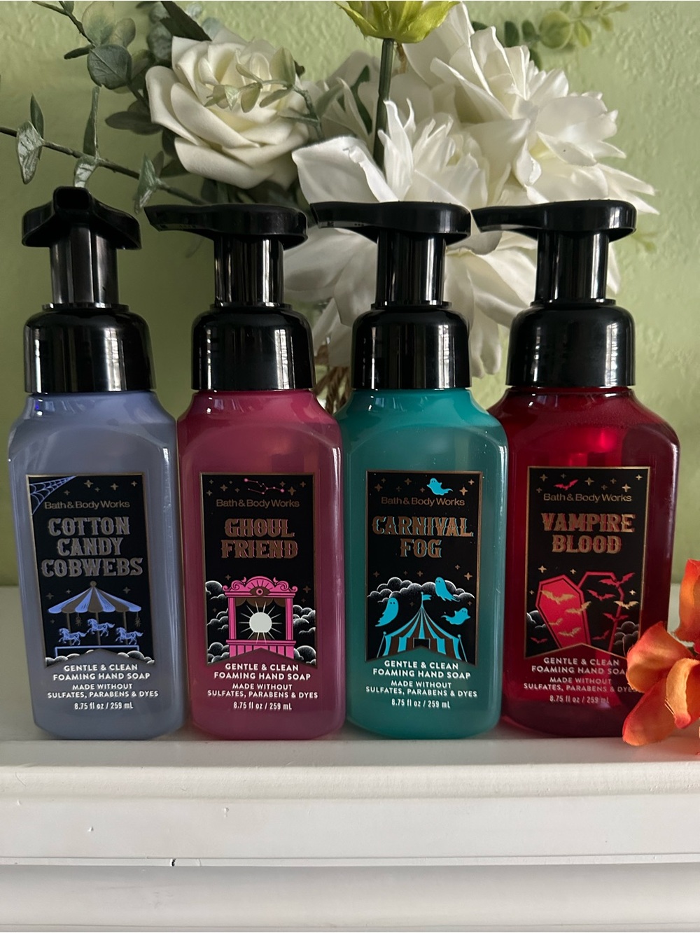 Bath & Body Works Halloween Collection 🕸️ Gentle Foaming Hand Soap (4) Pc